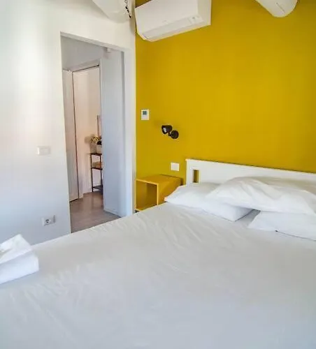 Fuoriporta Affitti Brevi - Corte 4 Con Parcheggio Gratuito *