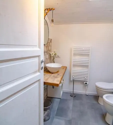 Fuoriporta Affitti Brevi - Corte 4 Con Parcheggio Gratuito Apartment