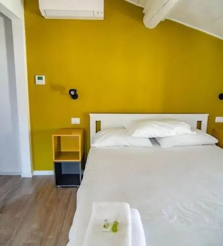 Fuoriporta Affitti Brevi - Corte 4 Con Parcheggio Gratuito Apartment Parma